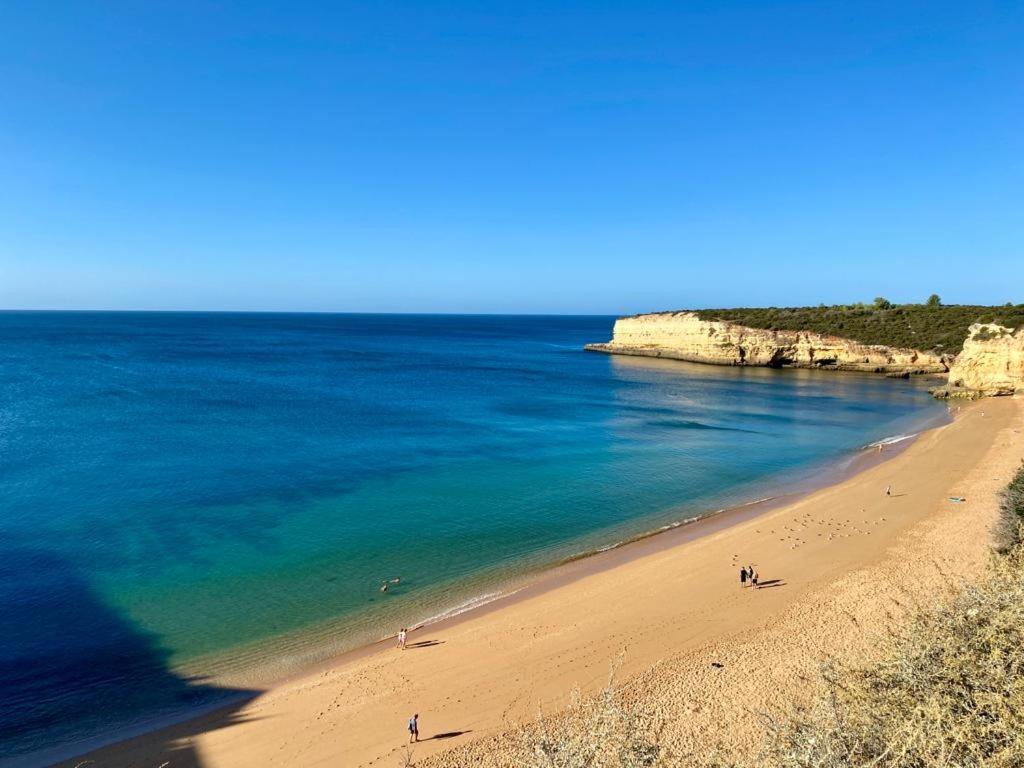 Quarto Casa Na Praia Porches  Eksteriør billede